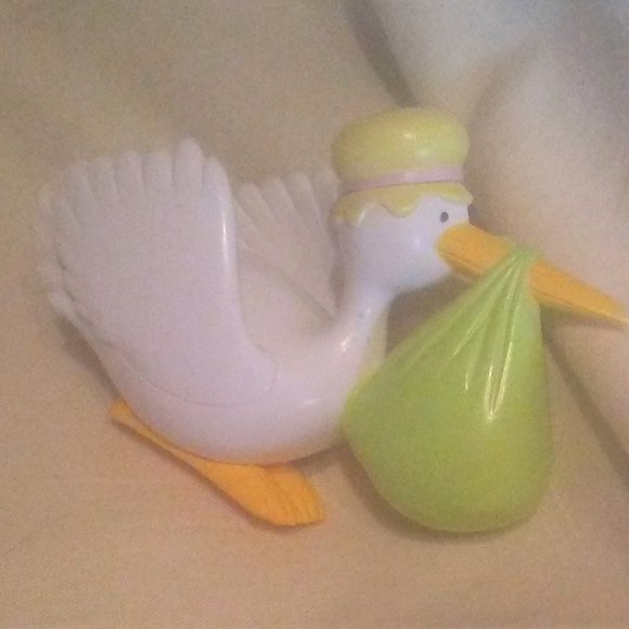 Adorable Stork with baby bundle - Picture 2 of 6